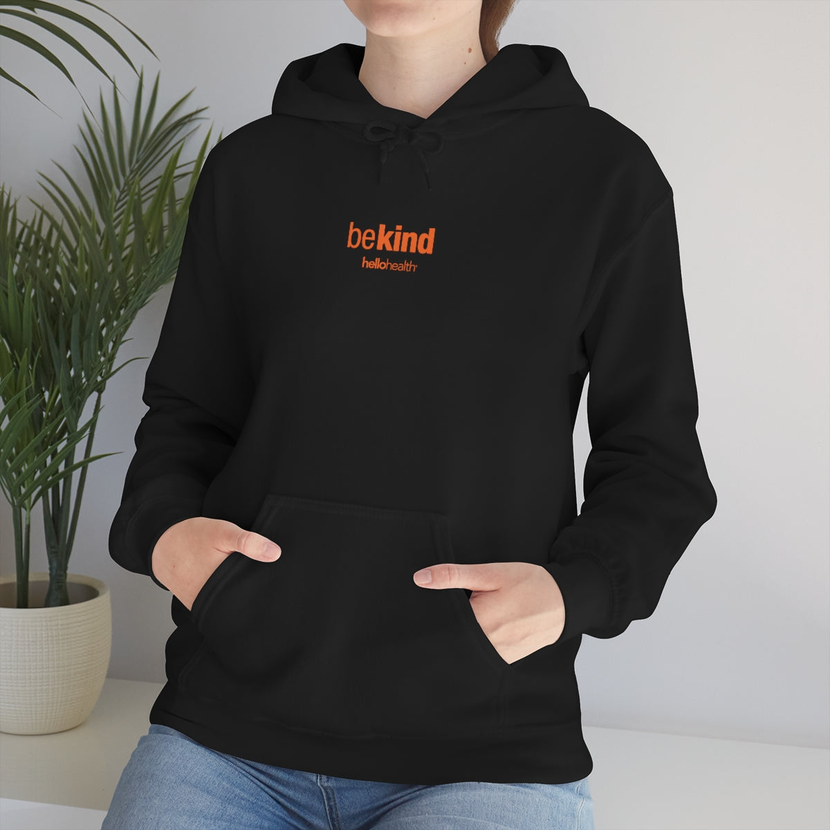 be kind Heavy Blend™ Hooded Sweatshirt